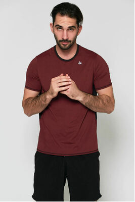 Metrix Tee - Burgundy