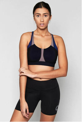 Double D Crop - Black